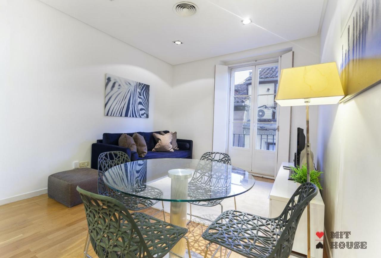 Ferienwohnung Mit House Puerta Del Sol III En Madrid Exterior foto